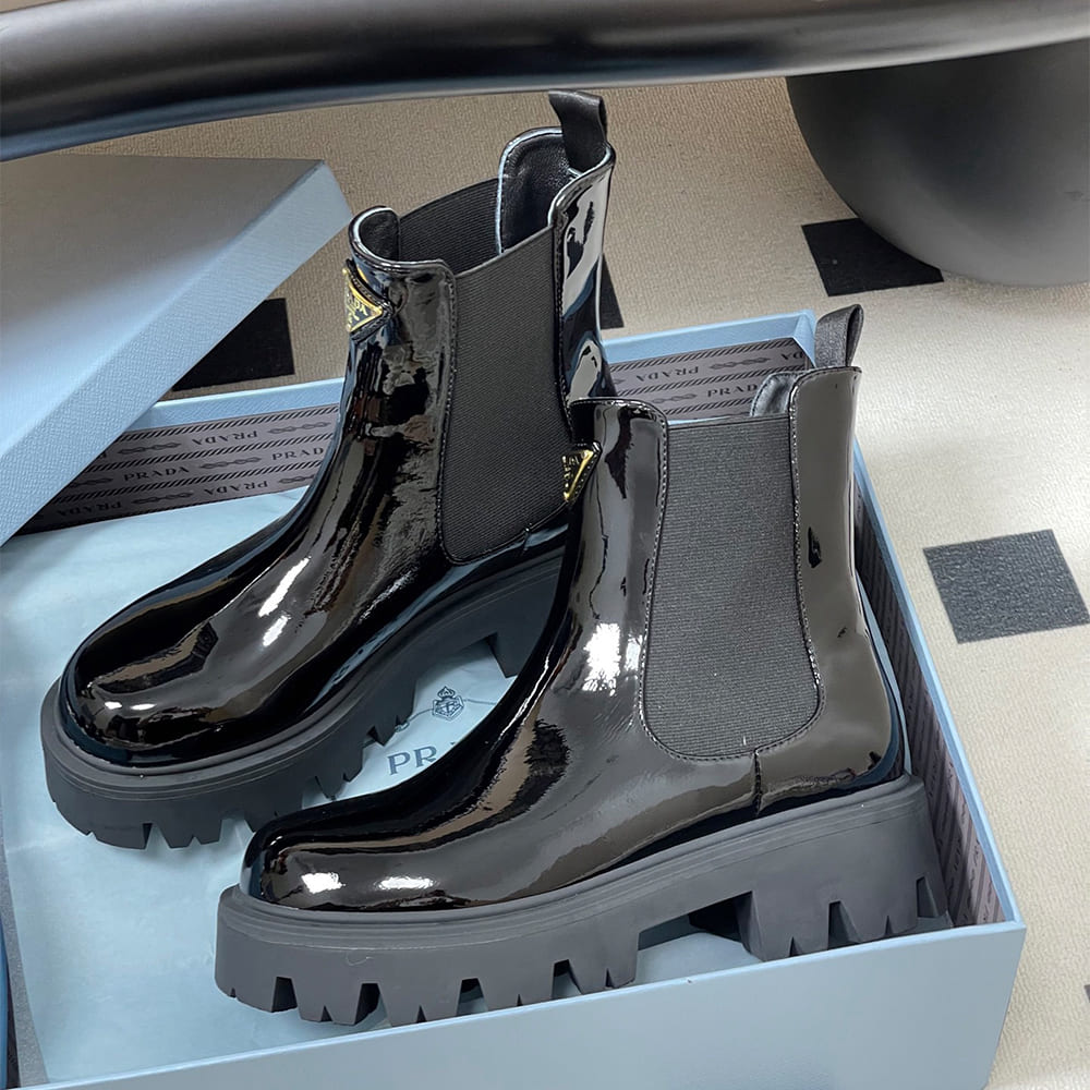Pra*a Brushed leather booties