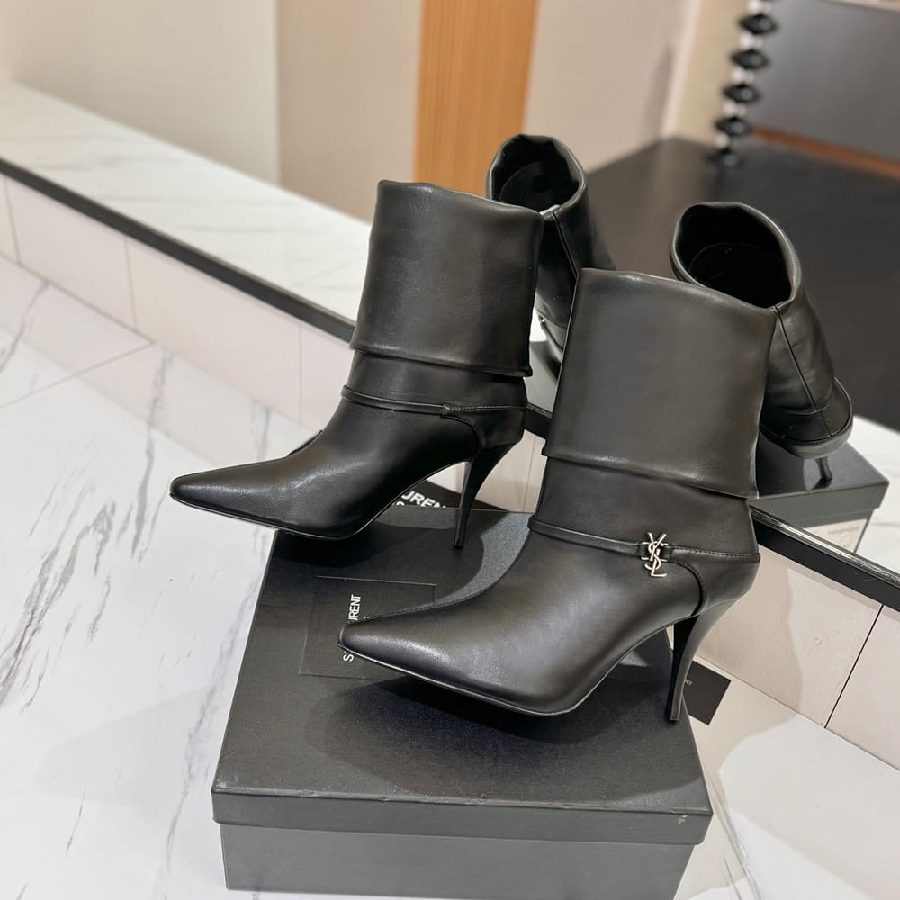 Y51 NIKI booties in suede