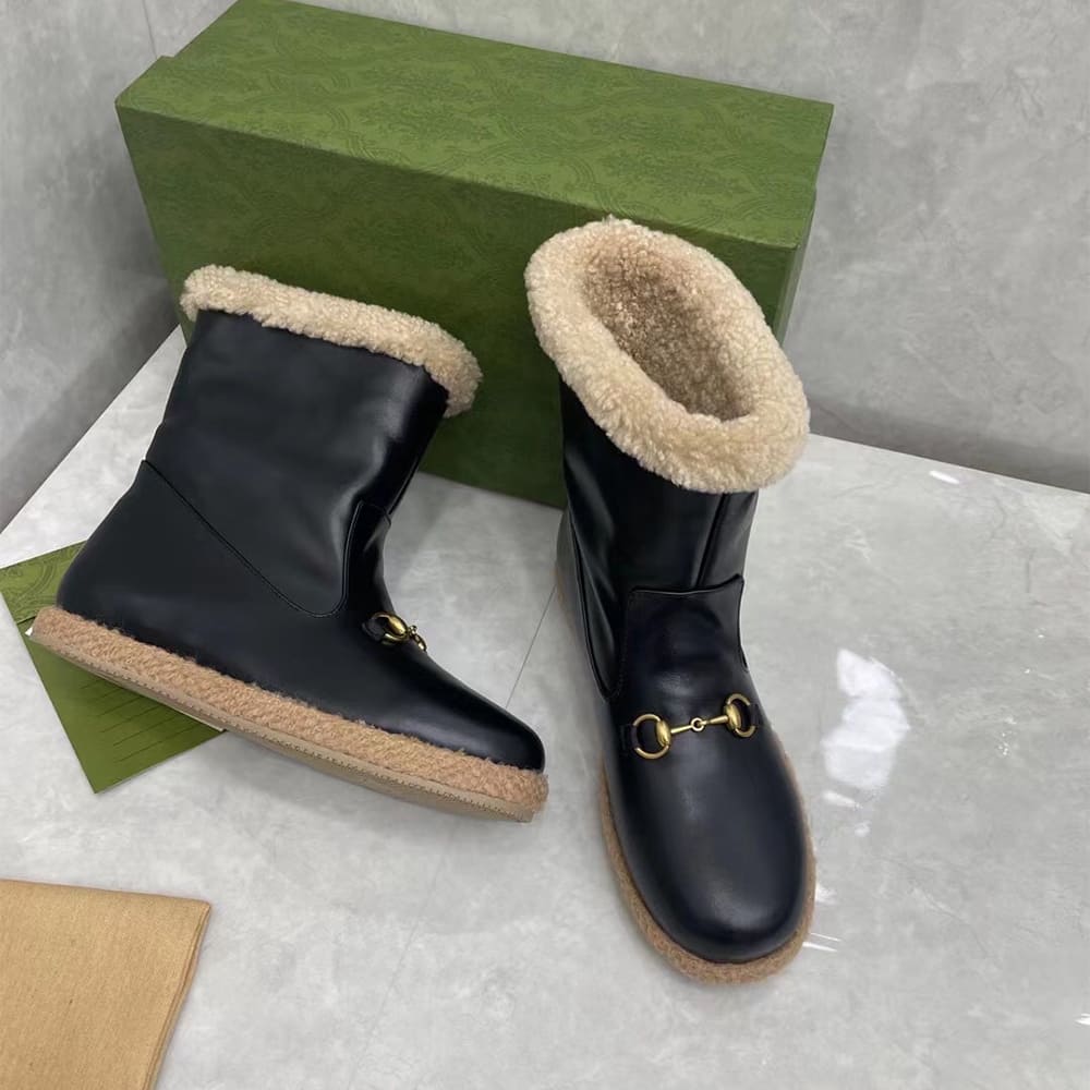 Gvc*1 ankle boots with Horsebit