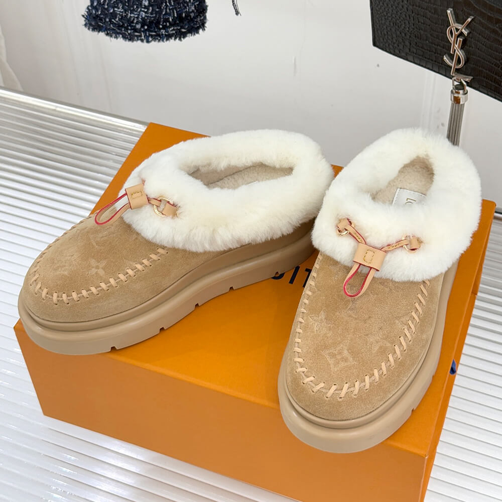 LV Ski Cortina Closed Mule