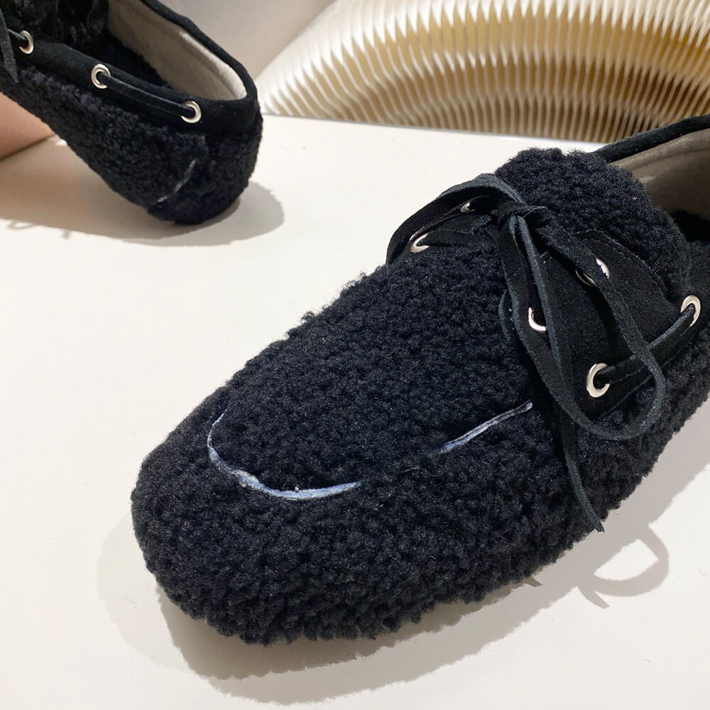 M1um1u Shearing loafers