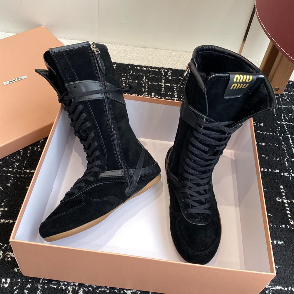 M1um1u boots