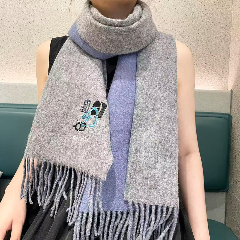 H**me5 Recto-Verso PM H Puzzle Scarf