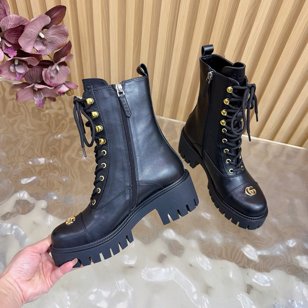 Gvc*1 Women’s lace-up ankle boot with GG