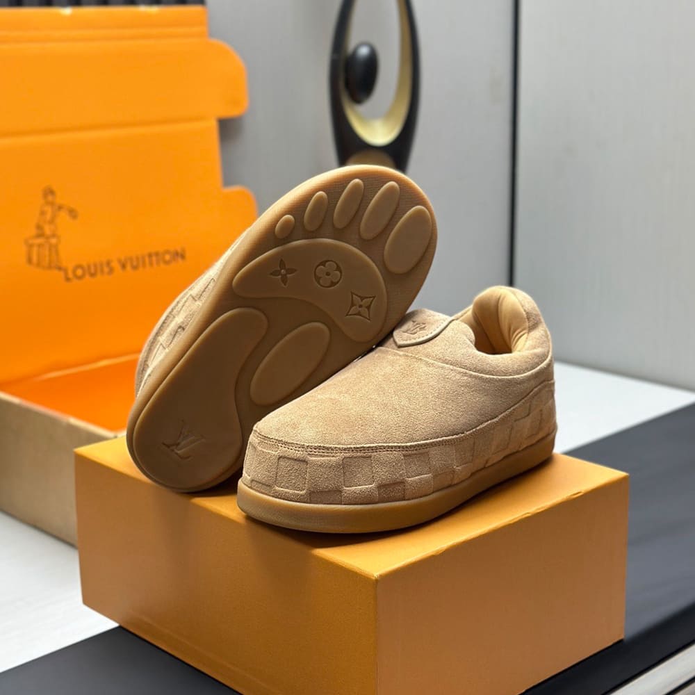 LV Yeti Slip On