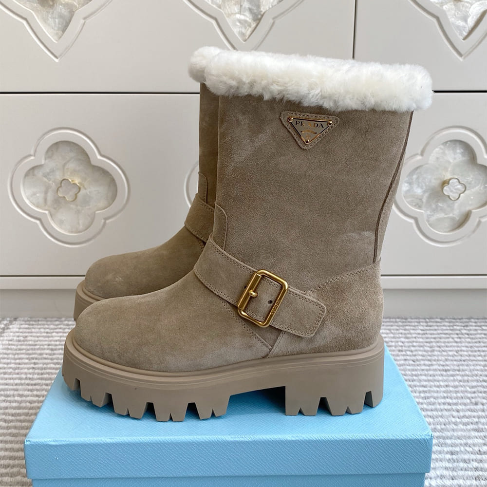Pra*a Leather booties
