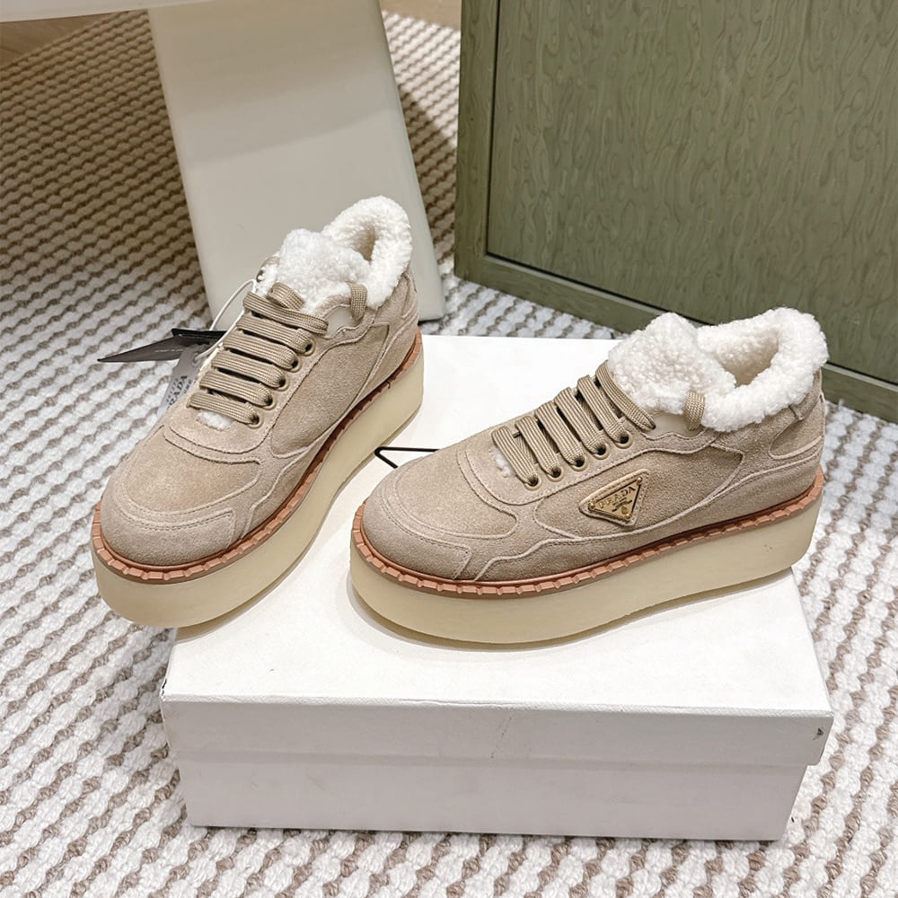 Pra*a Suede mid-top sneakers