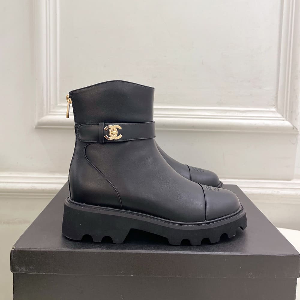 Ch**el Boots