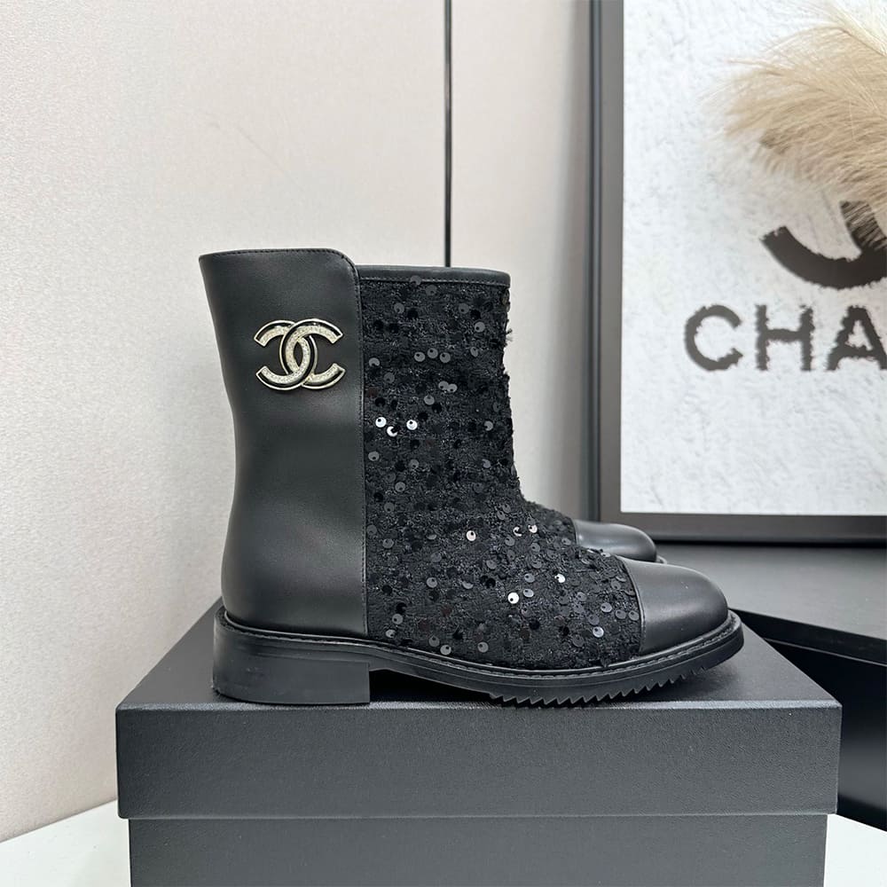 Ch**el Boots