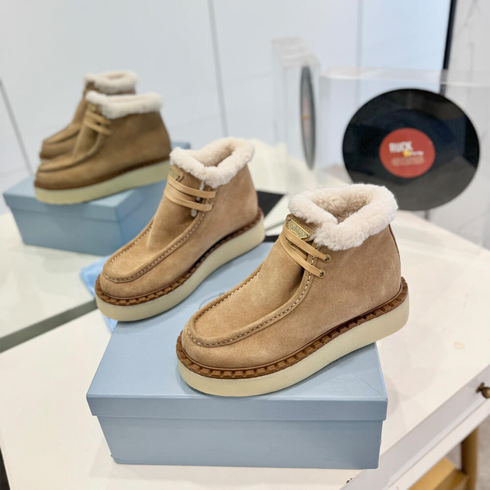 Pra*a Suede leather polo boots