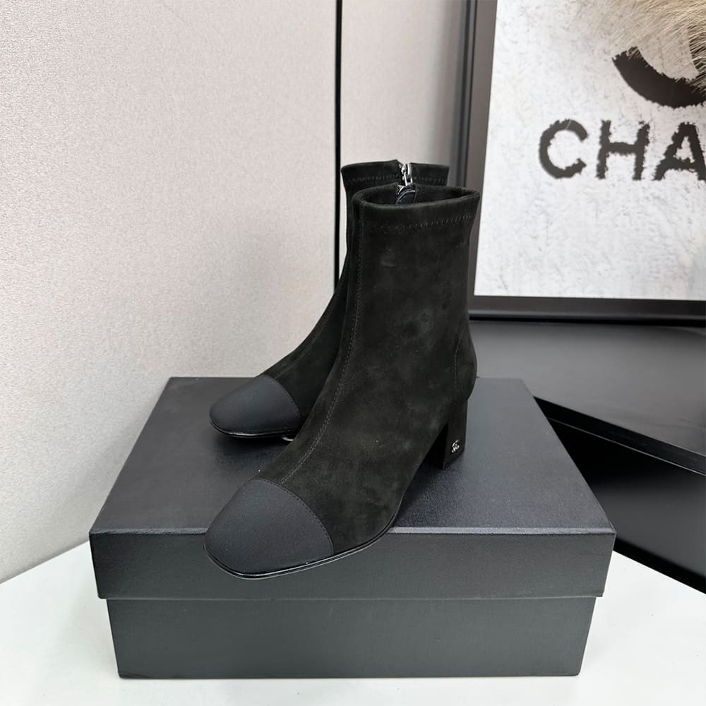 Ch**el Boots