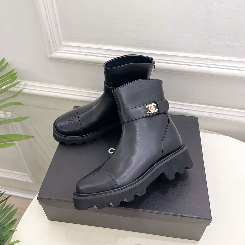 Ch**el Boots