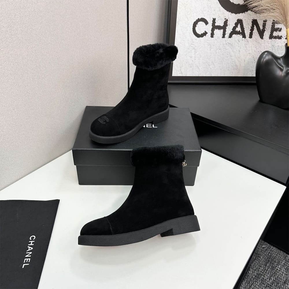 Ch**el Boot