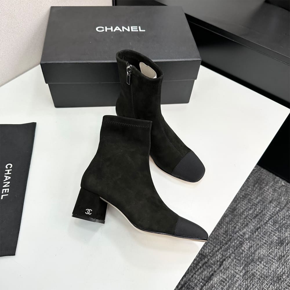 Ch**el Boots