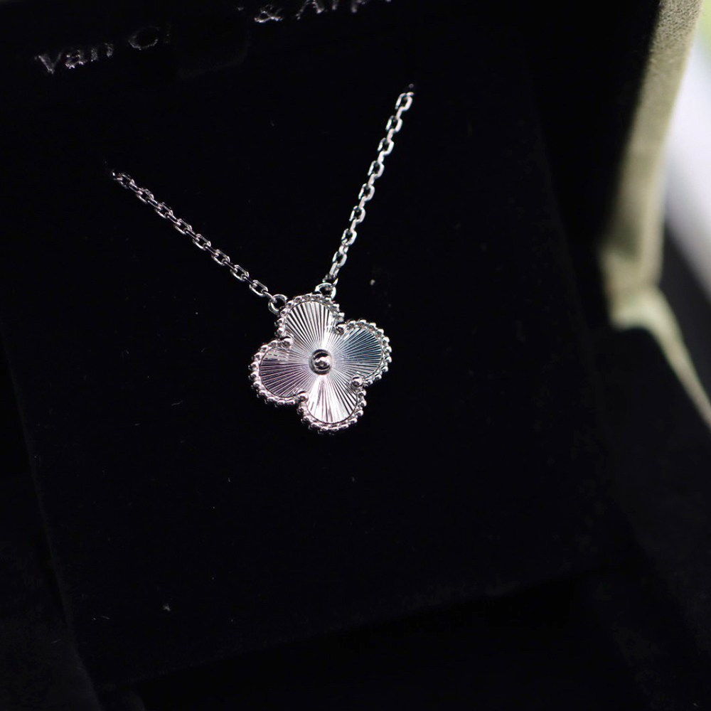 V*n Cl**f & ARPELS Alhambra Necklace(HIGH-END GRADE)