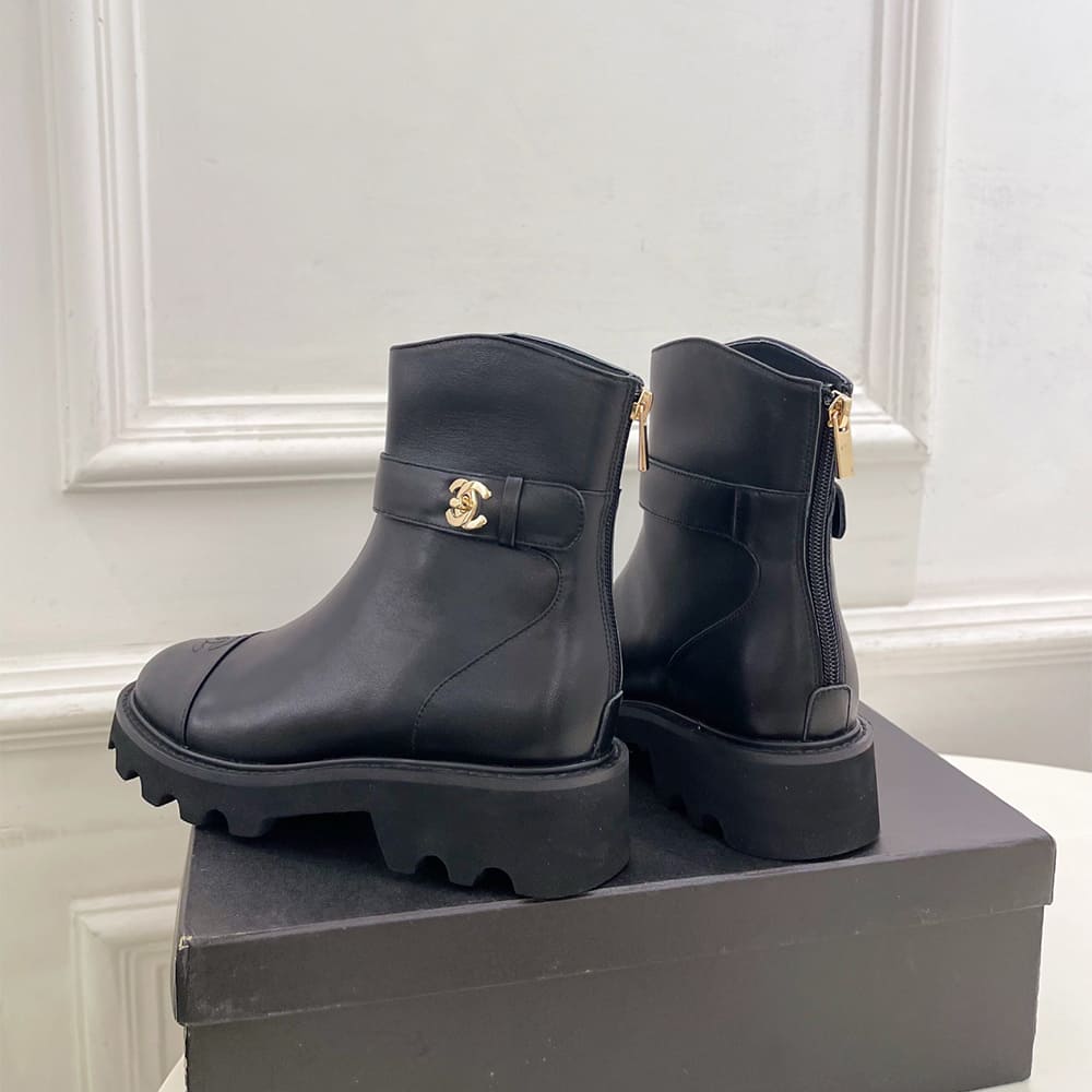 Ch**el Boots