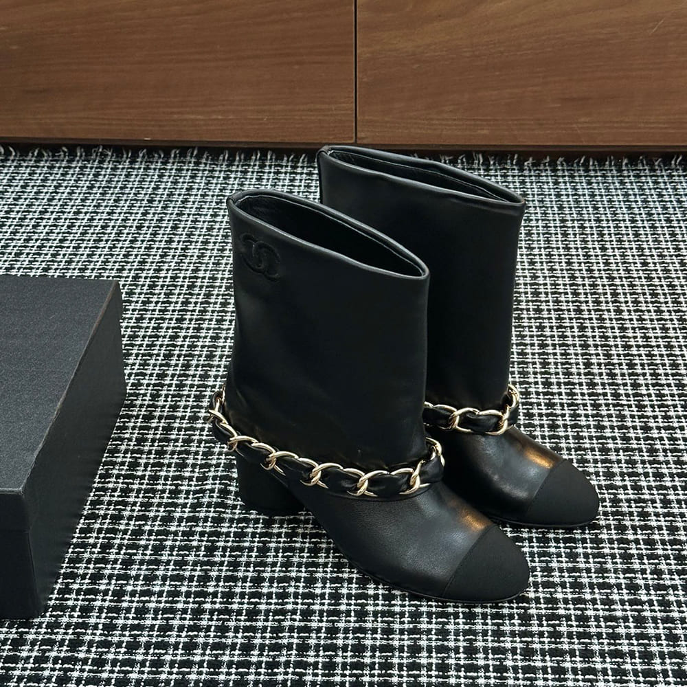 Ch**el Boots
