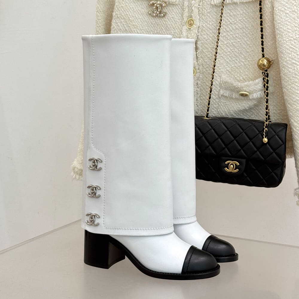 Ch**el Boots