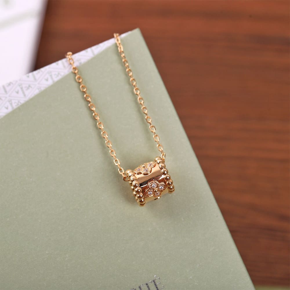 VCA necklace