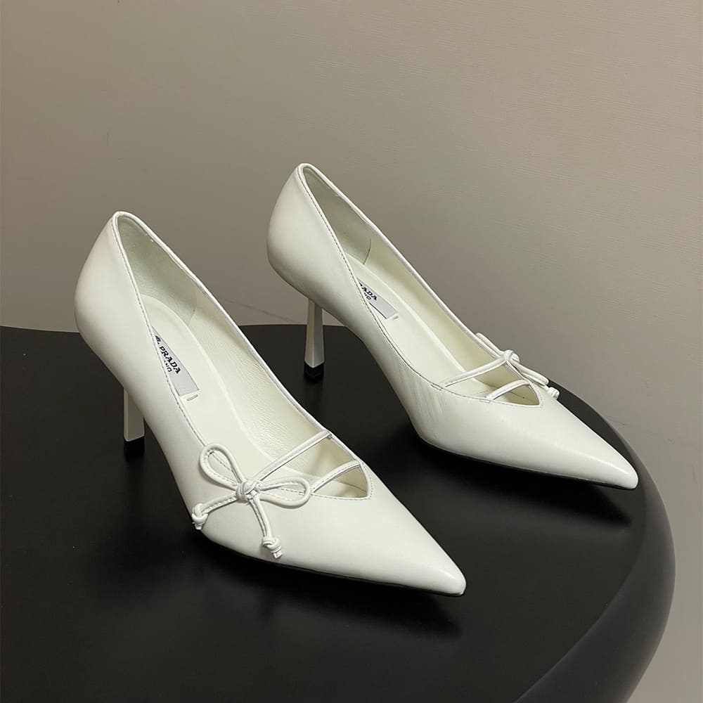 Pra*a leather pumps