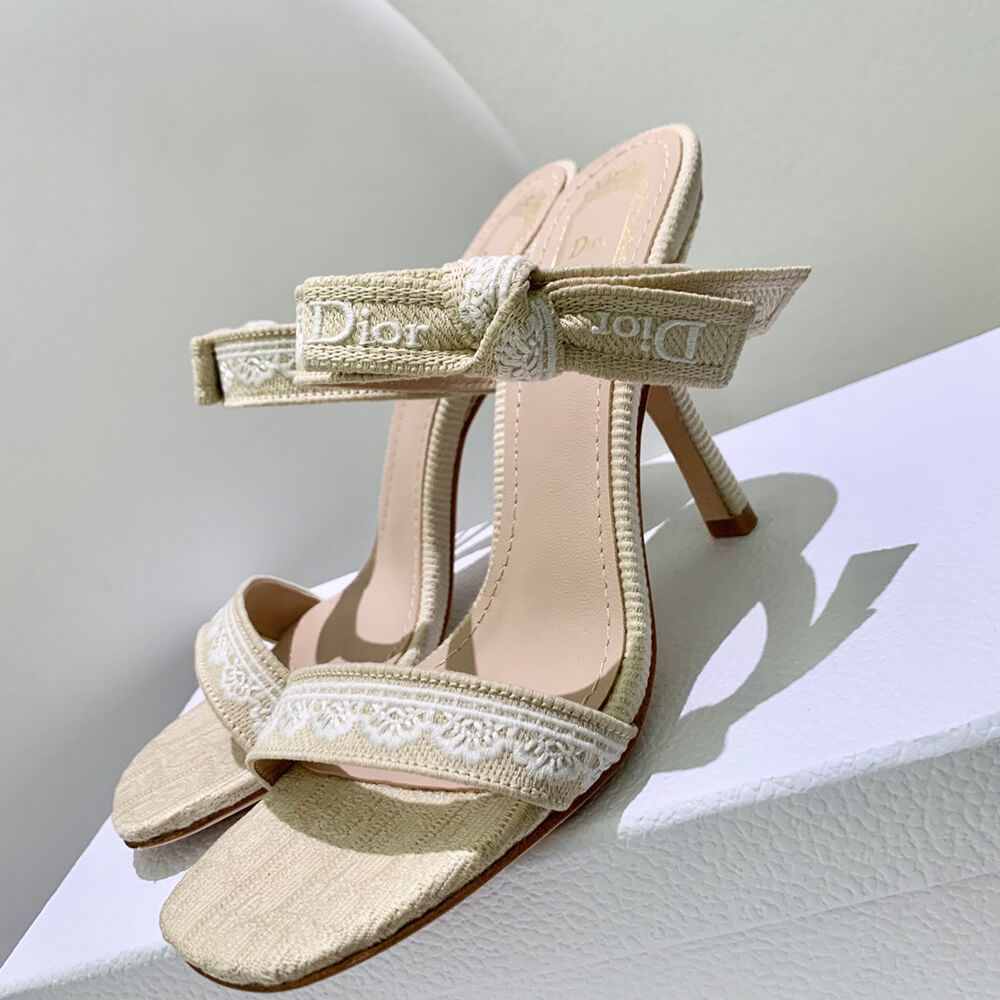 D10r heeled sandal