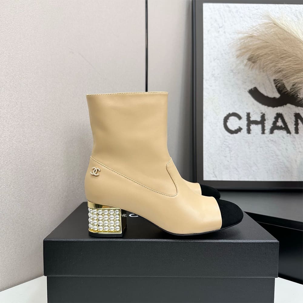 Ch**el Boots