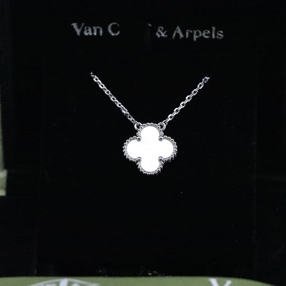 VCA necklace