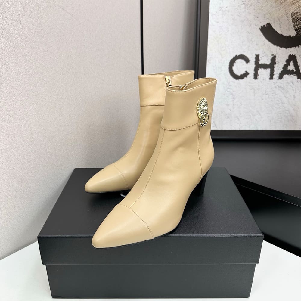 Ch**el Boots
