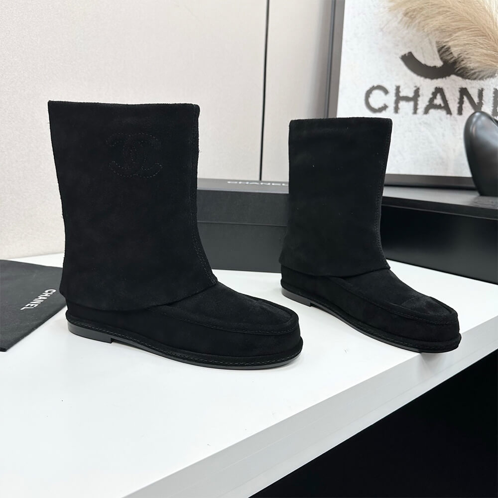 Ch**el Boots