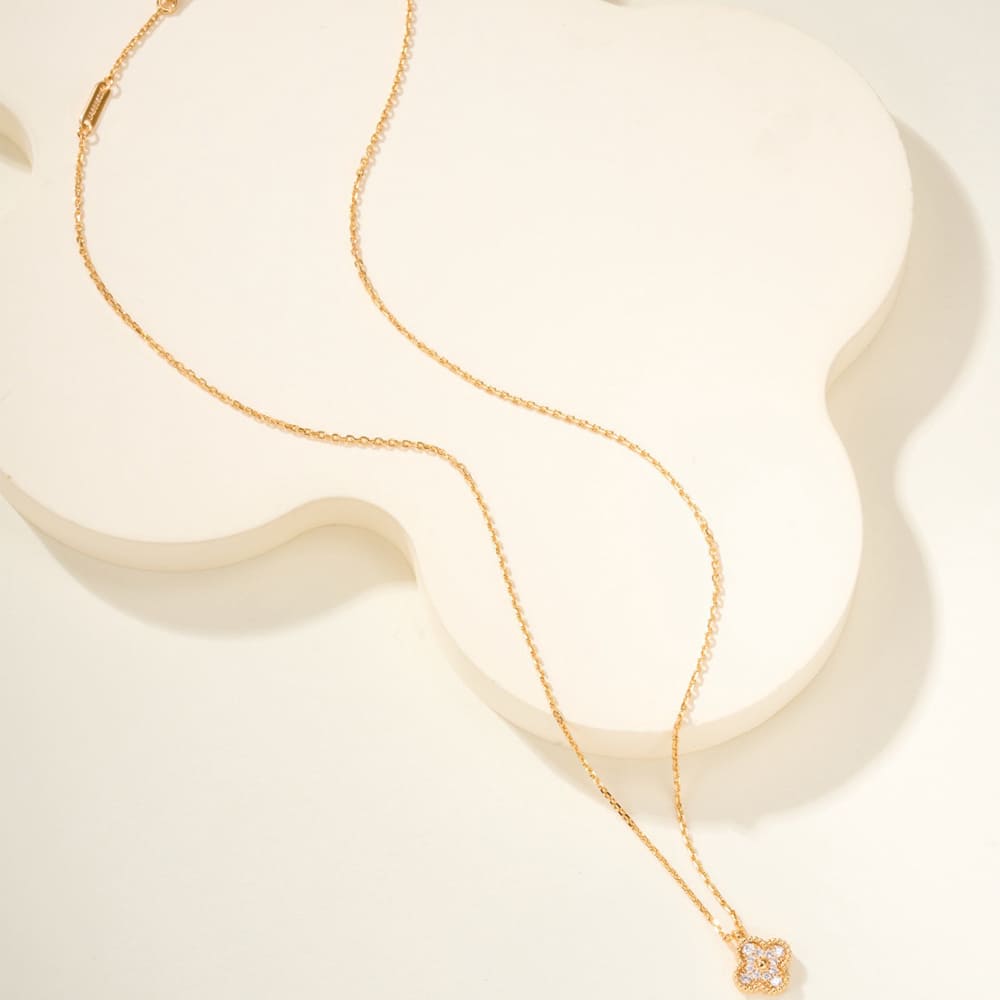 VCA necklace