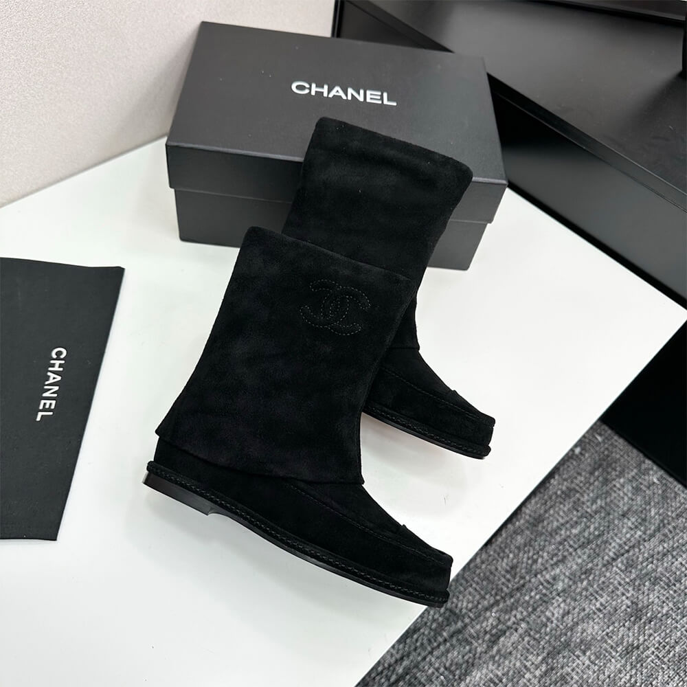 Ch**el Boots