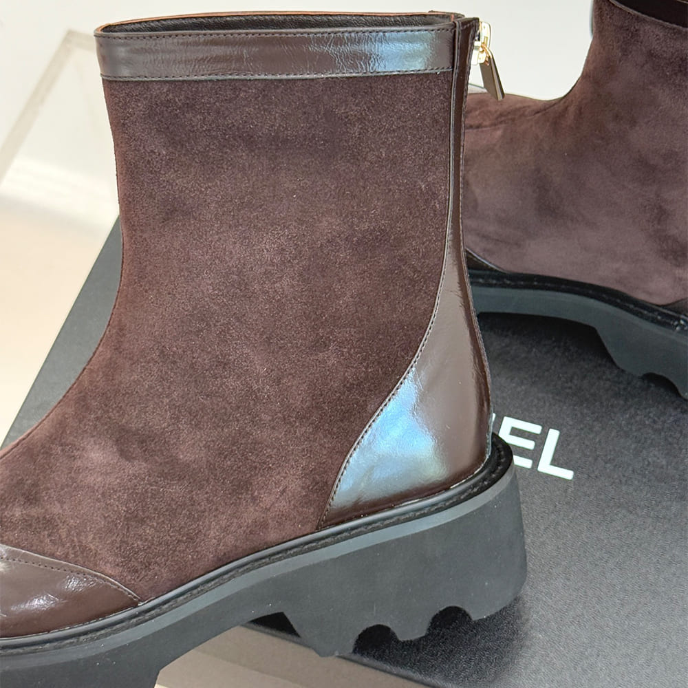 Ch**el Boots