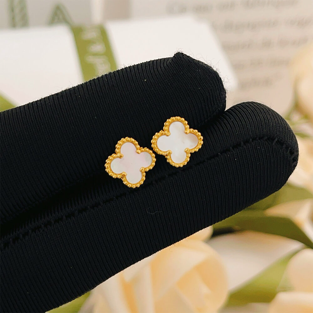 VCA Alhambra Earrings