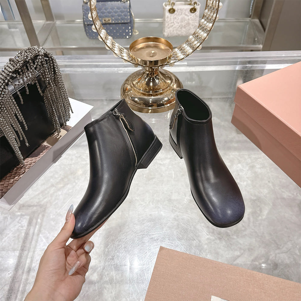M1um1u Fumé Leather Ankle Boots