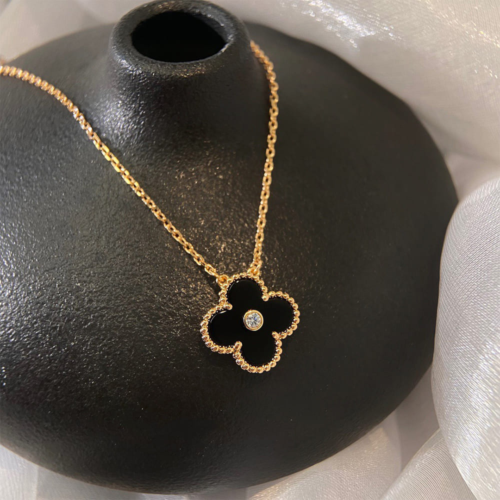 VCA necklace