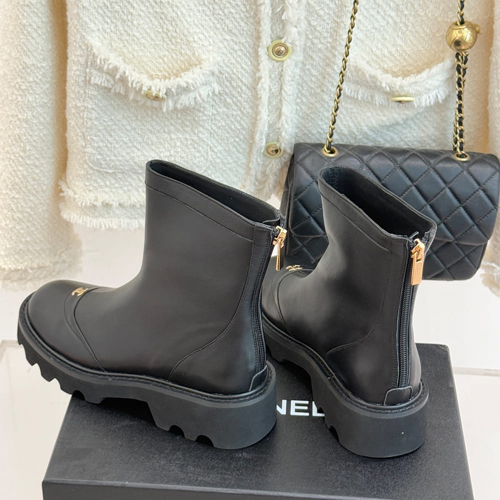 Ch**el Boots