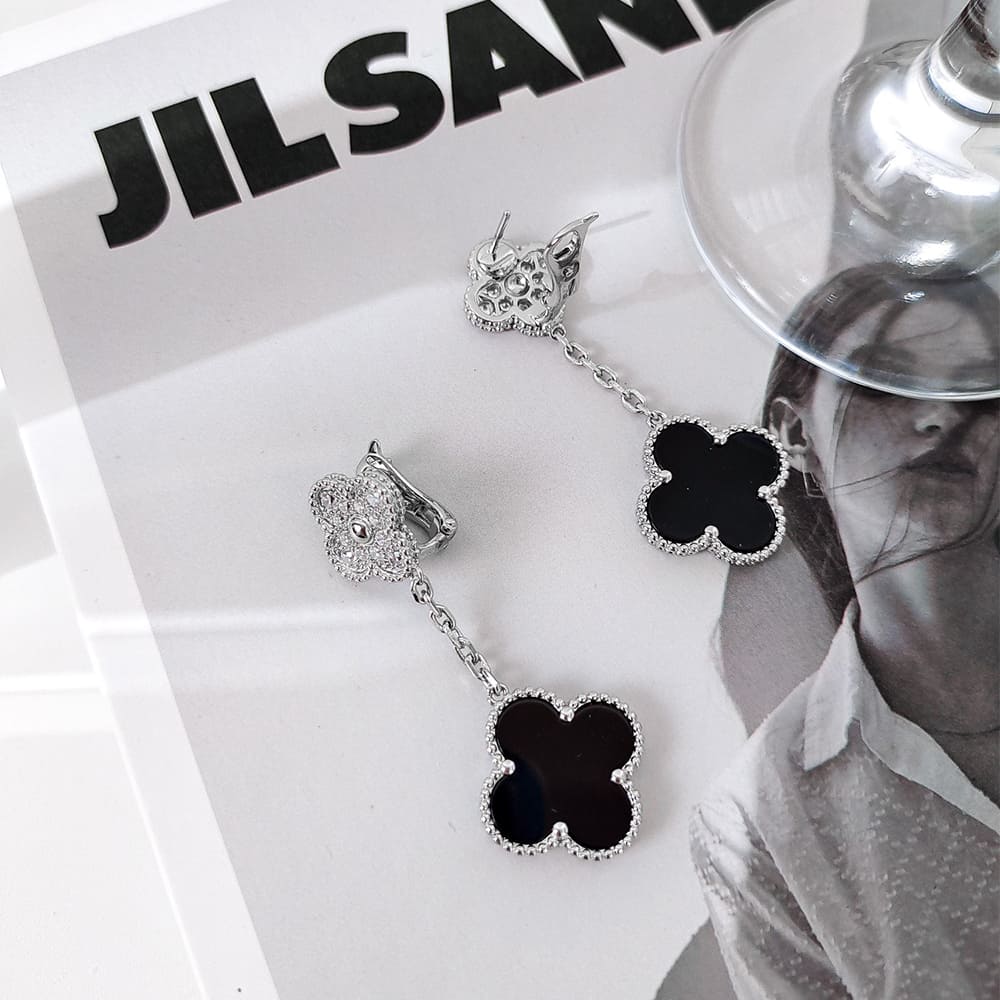 VCA ONYX AND D1am0nd ‘MAGIC ALHAMBRA’ EARRINGS