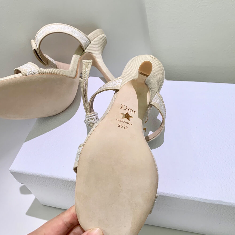 D10r heeled sandal