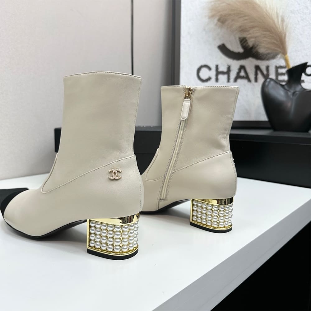 Ch**el Boots