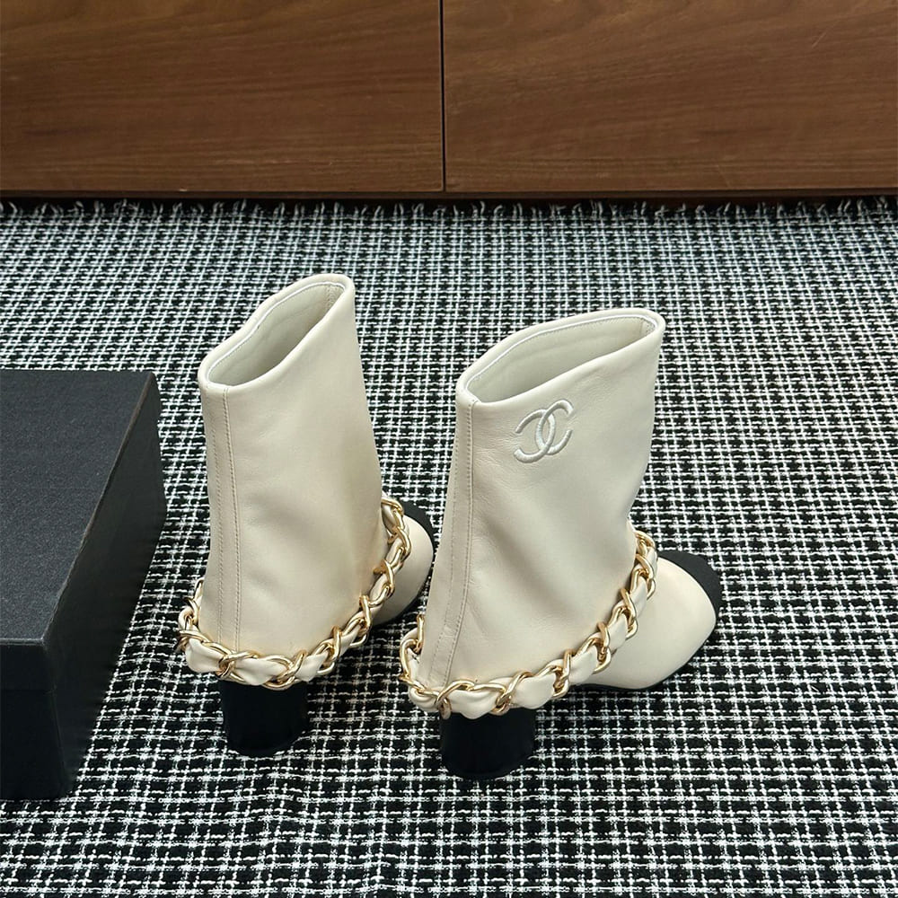 Ch**el Boots