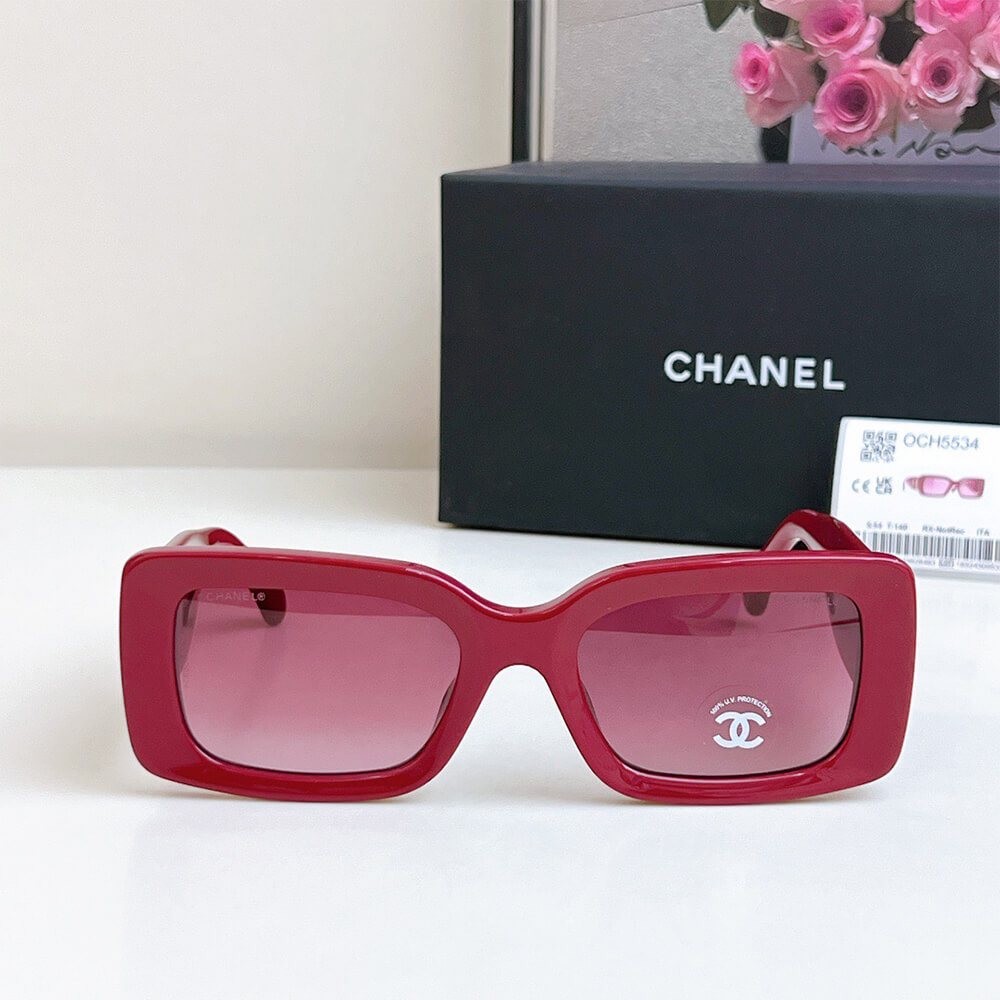 Ch**el Rectangle Sunglasses
