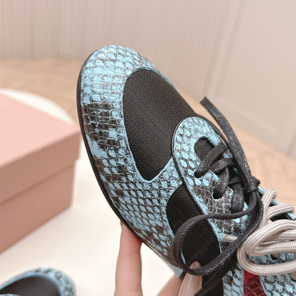 M1um1u Gymnasium Technical Sneaker