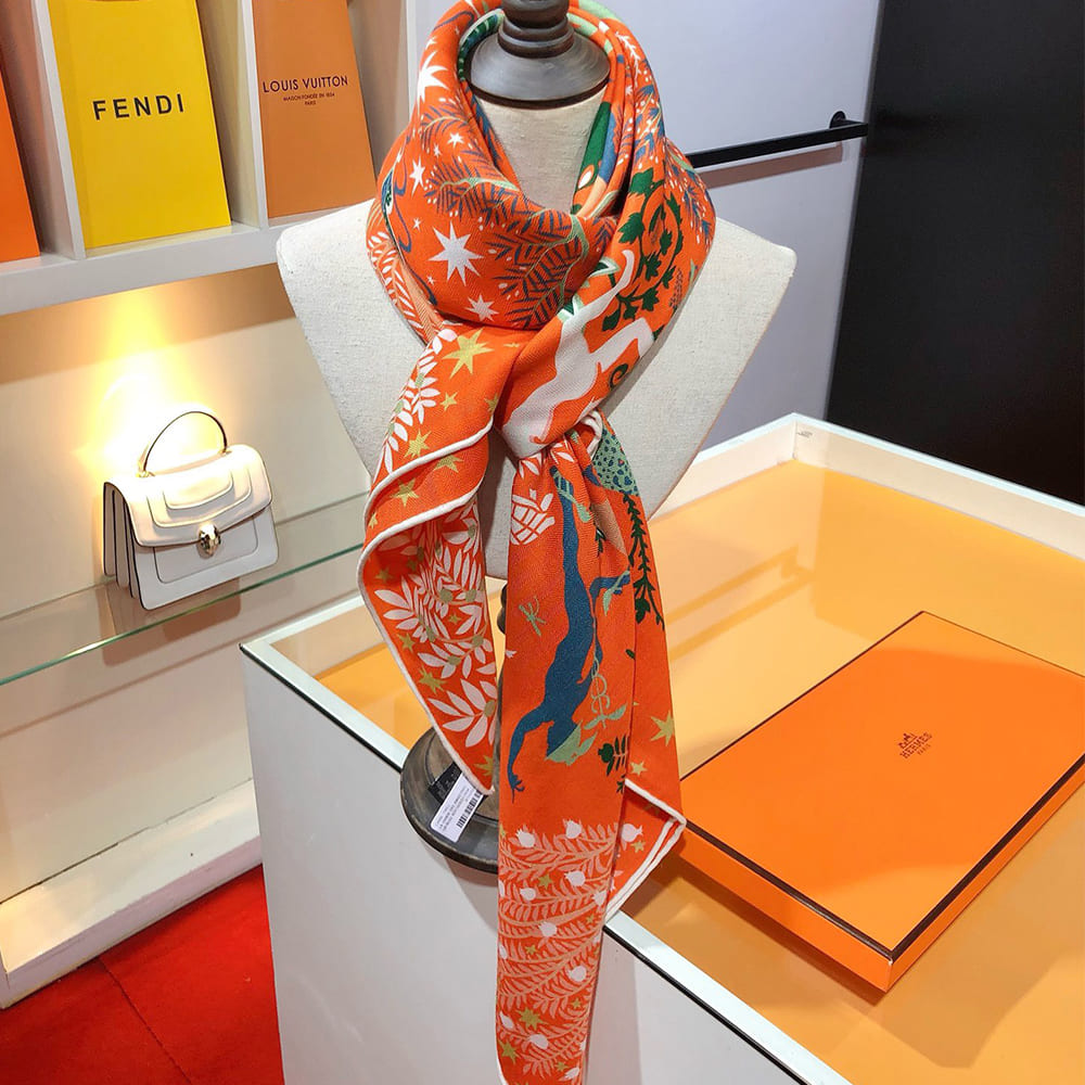 H**me5 Sous le Charme d’Orphee shawl 140
