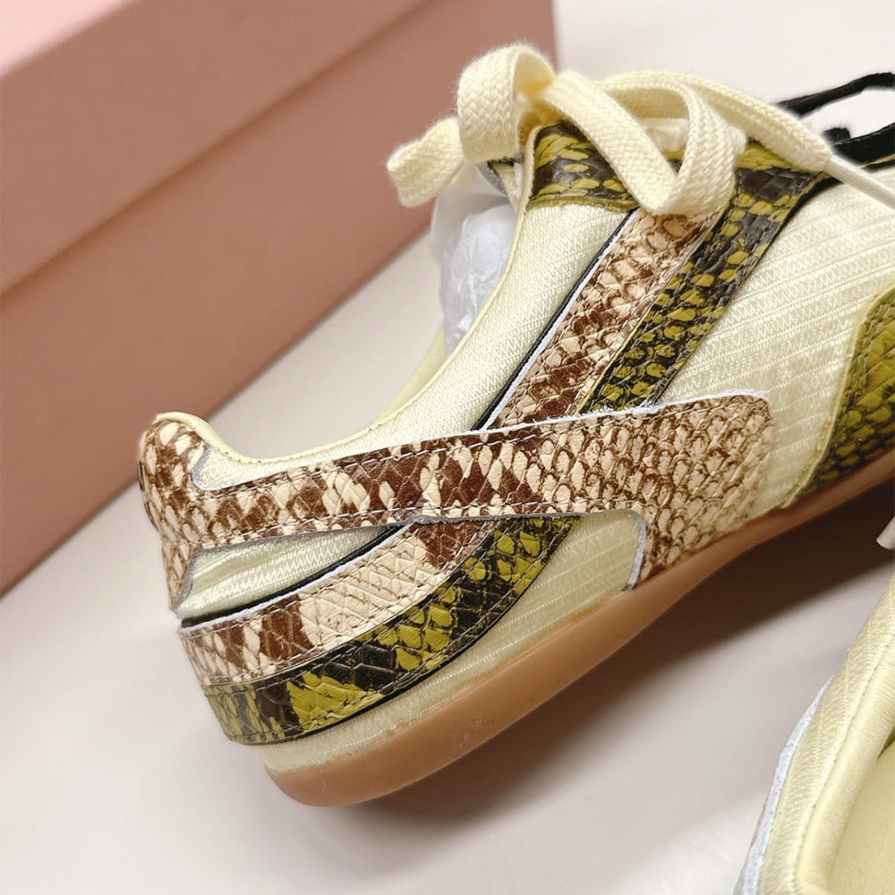 M1um1u Gymnasium Technical Sneaker