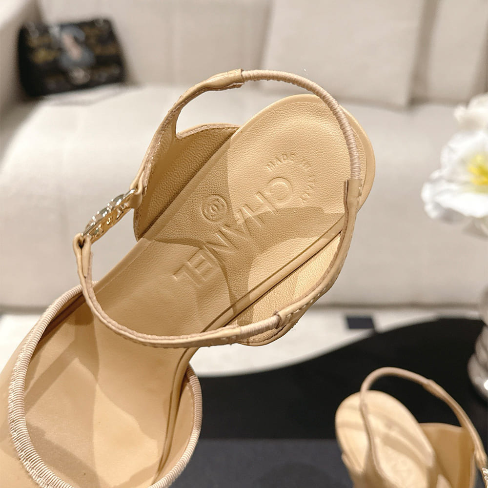 Ch**el Slingbacks
