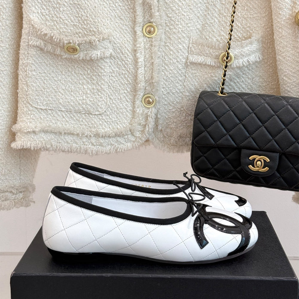 Ch**el Quilted Ballerina Flats