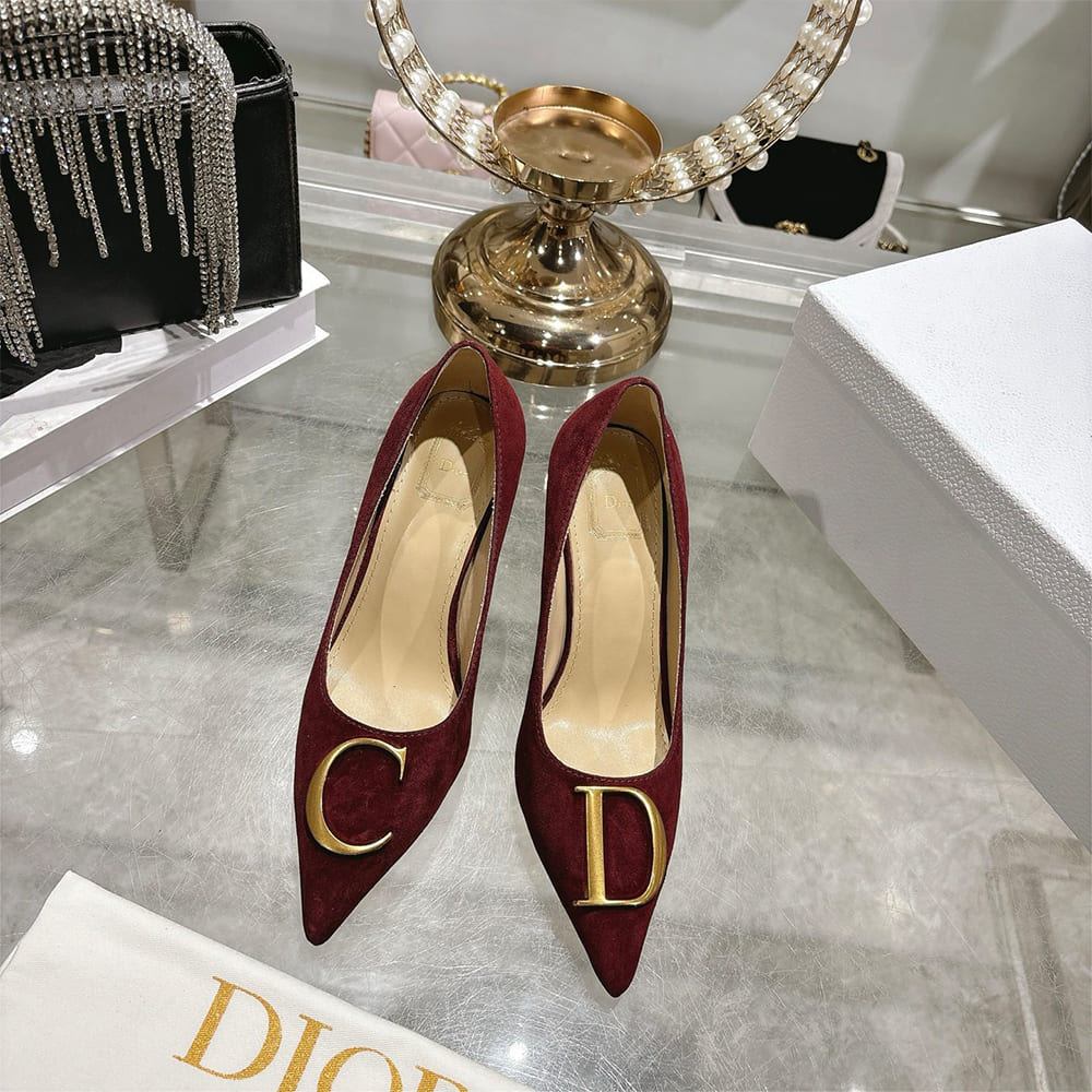D10r Initials Pump