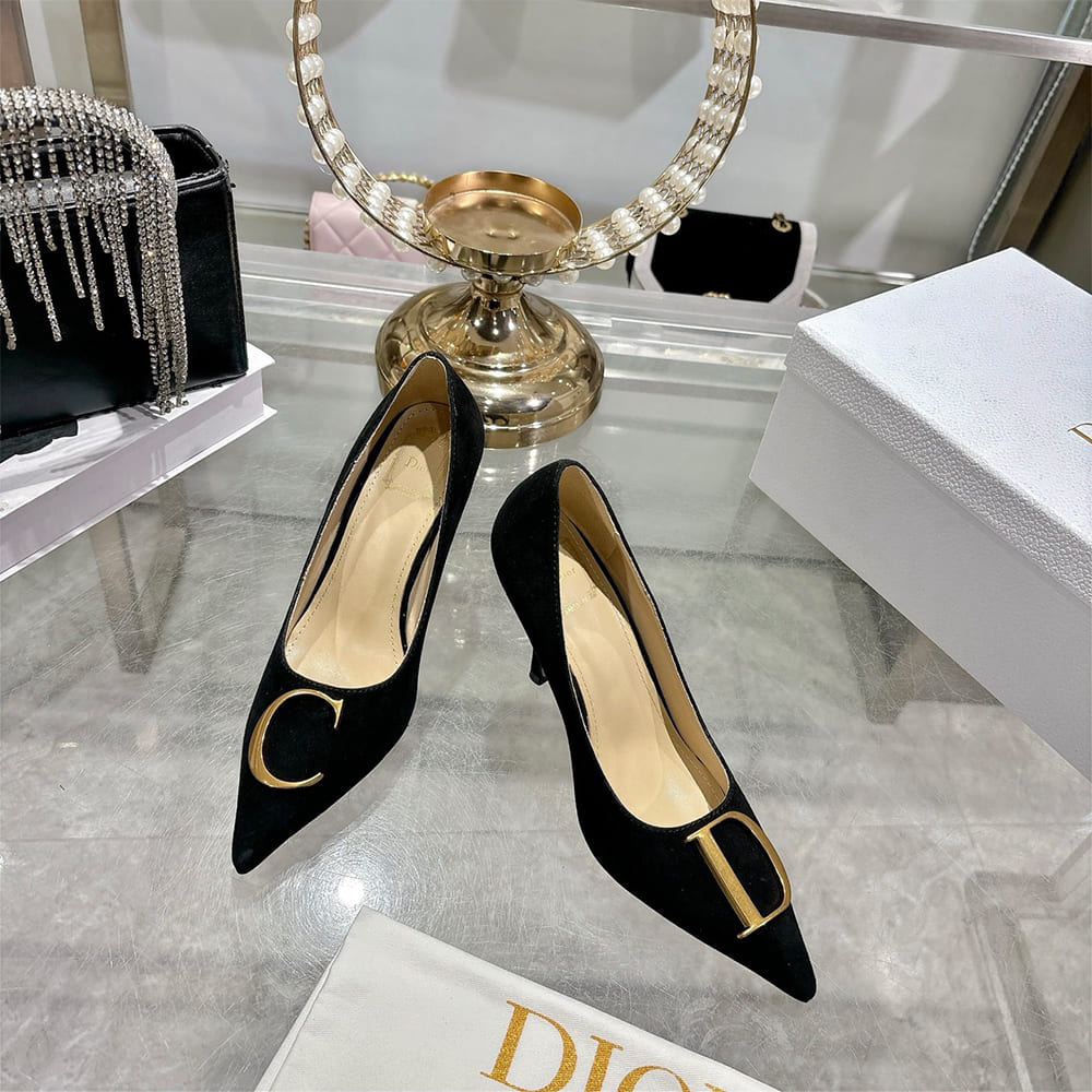 D10r Initials Pump