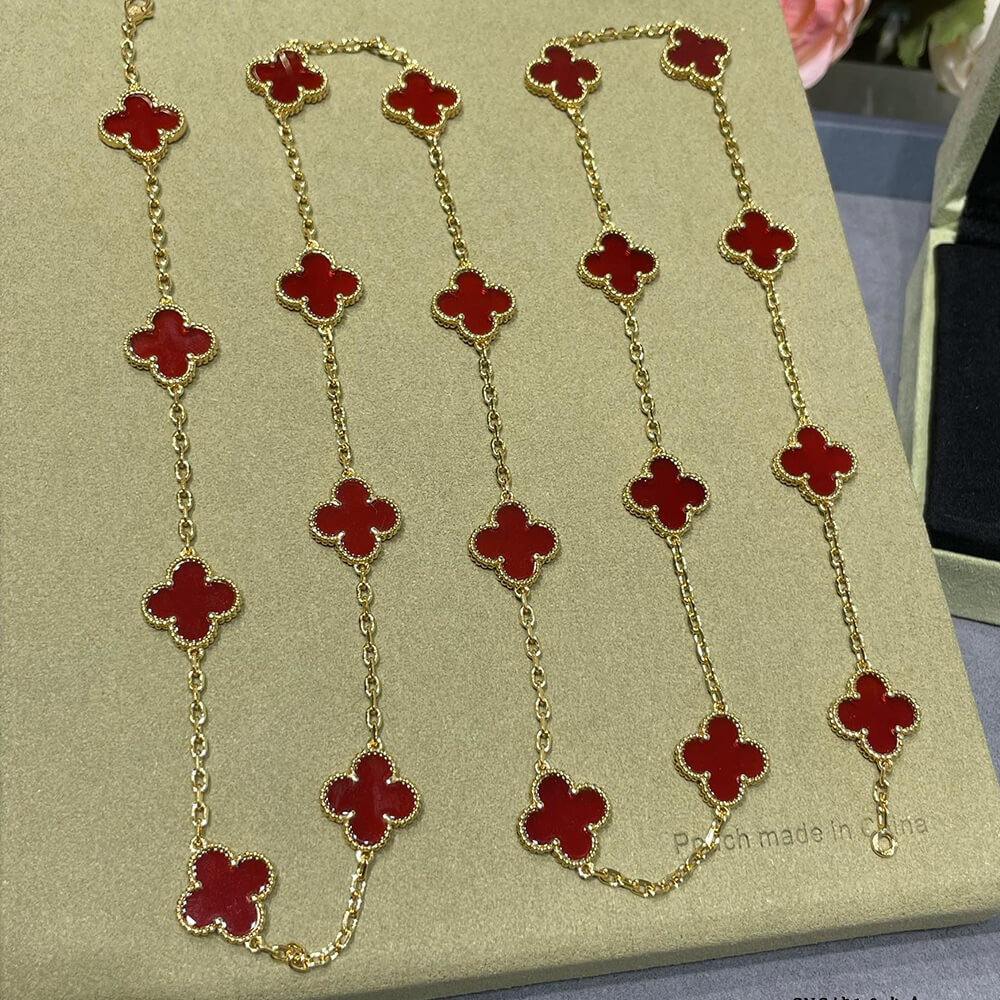 VCA Vintage Alhambra long necklace, 20 motifs