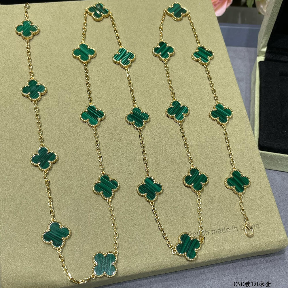 VCA Vintage Alhambra long necklace, 20 motifs